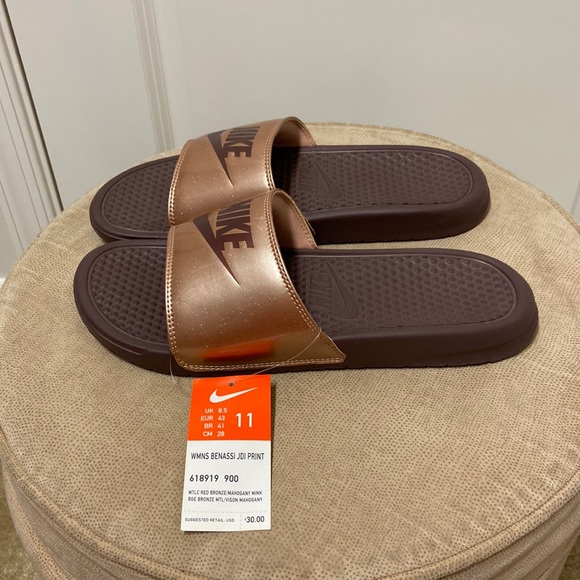 Nike | Shoes | Nike Benassi Slides 